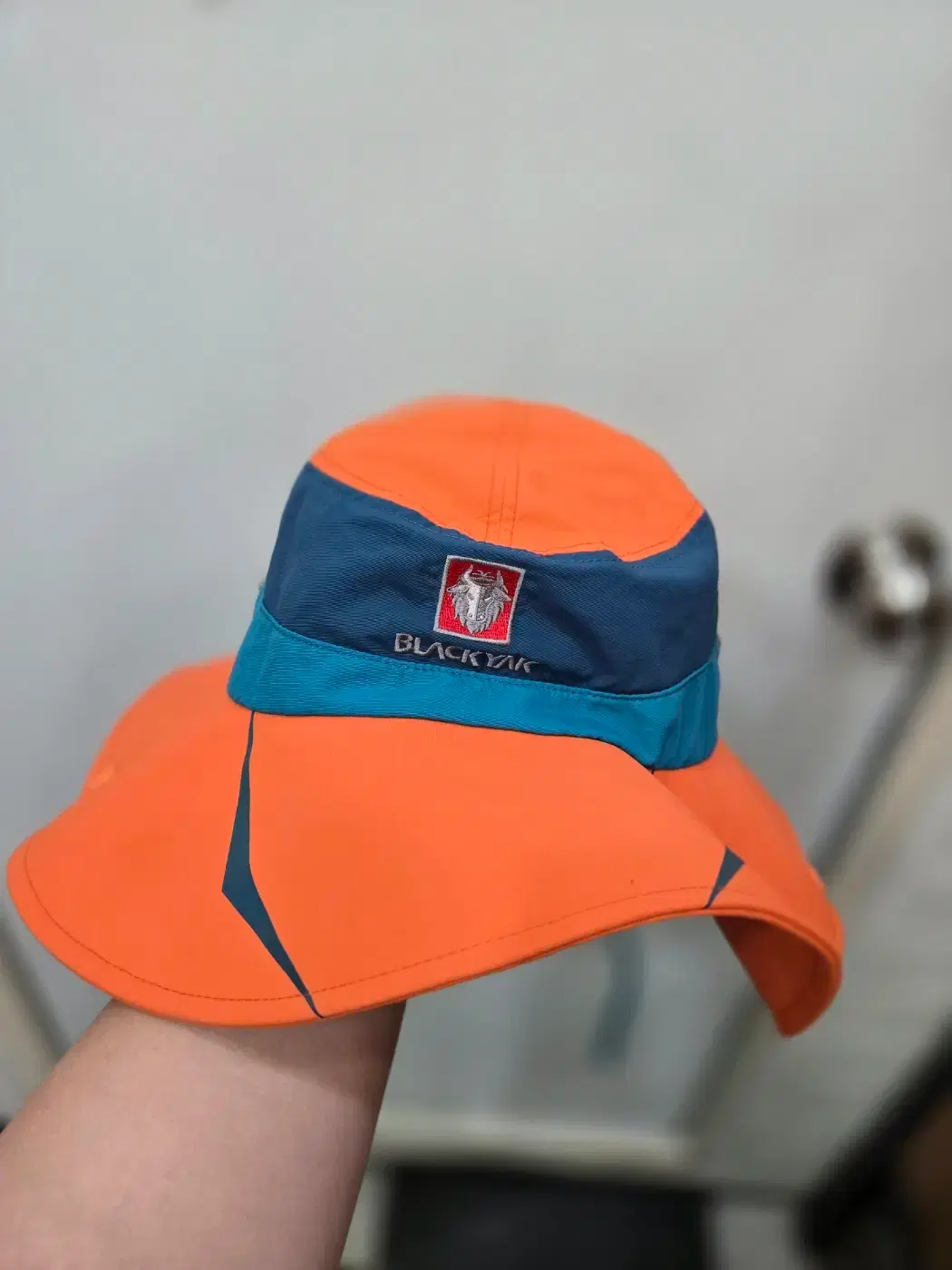 thumbnail-0